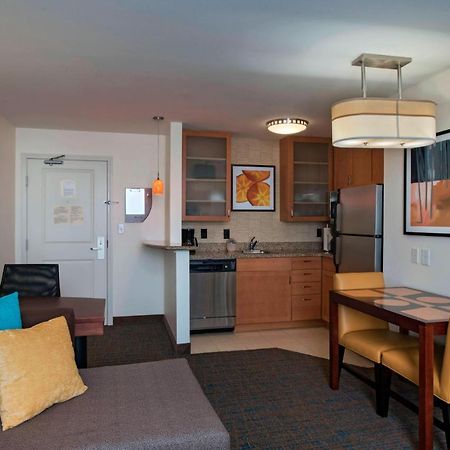 Residence Inn Bryan College Station Bagian luar foto