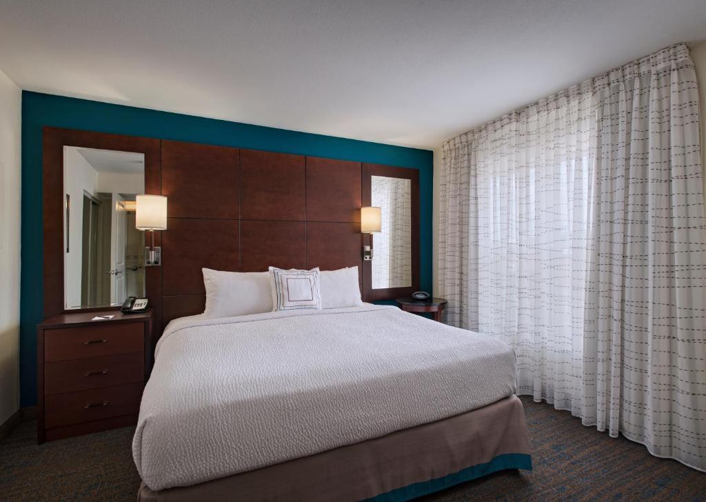 Residence Inn Bryan College Station Bagian luar foto