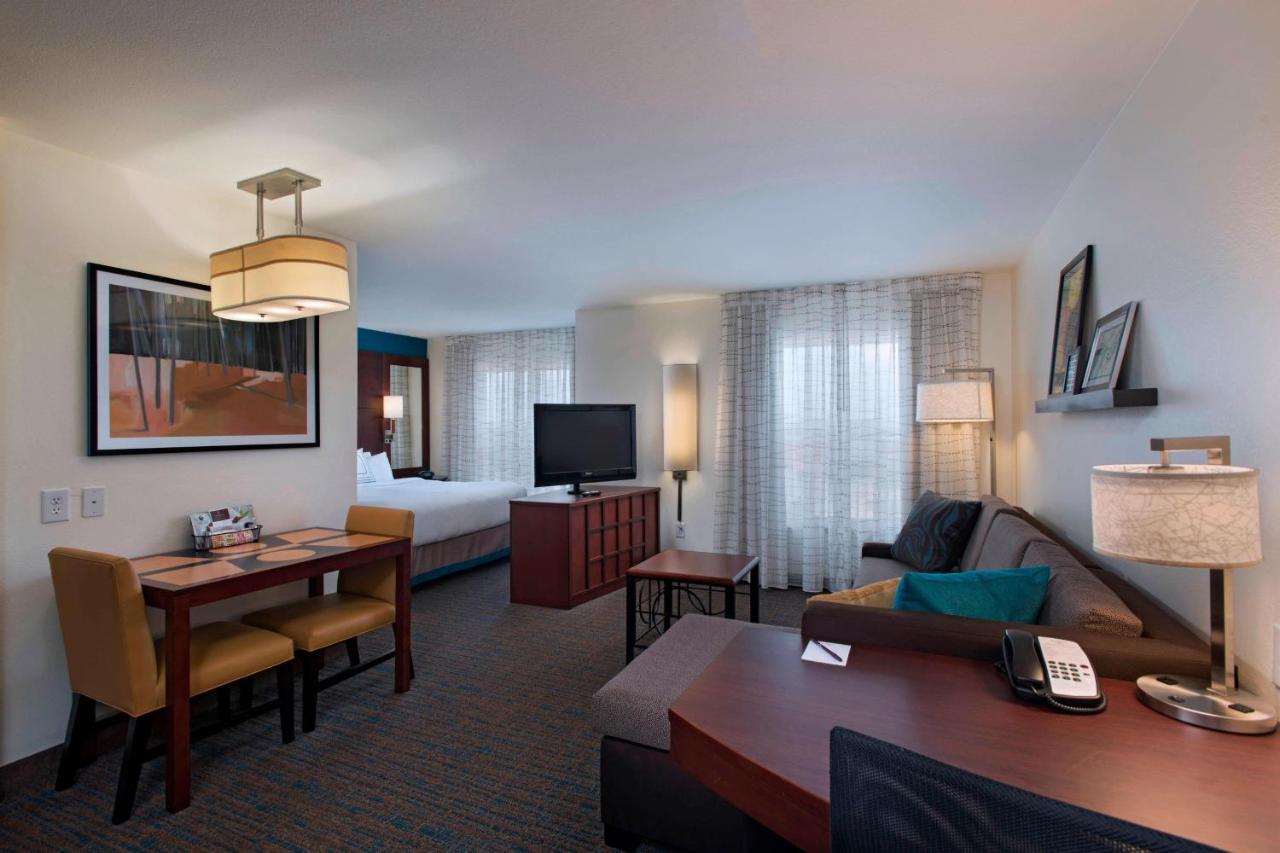 Residence Inn Bryan College Station Bagian luar foto